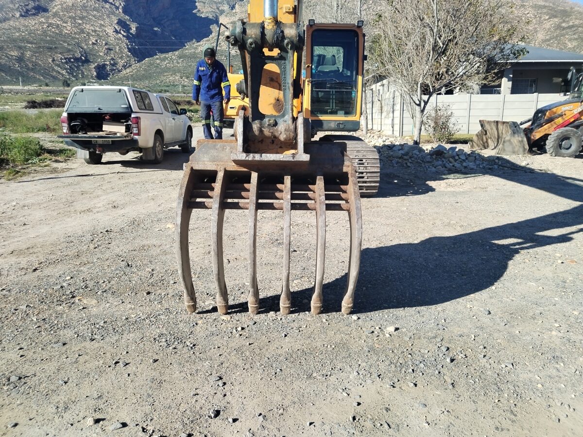 Vurk Implement