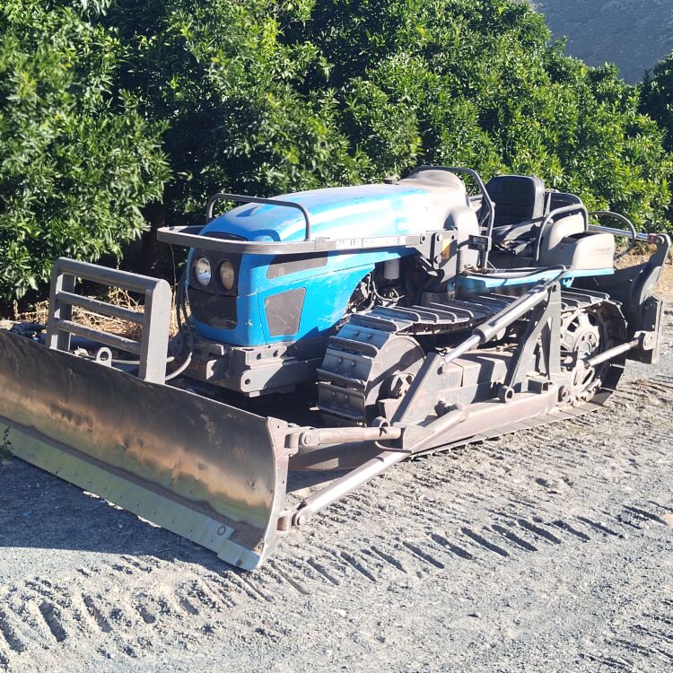 Landini kruiptrekker met stootlem